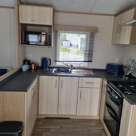 The Tiddler - Plot 101, Woodlands Lodge Retreat, New Quay, West Wales Llanina Exteriör bild